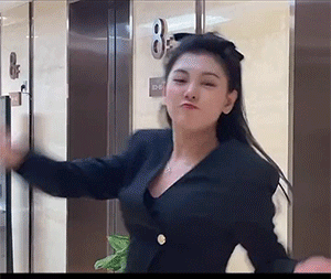 有趣GIF动图：这一波变身，都好骚气啊！