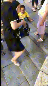 搞笑动态图：绝对空虚！