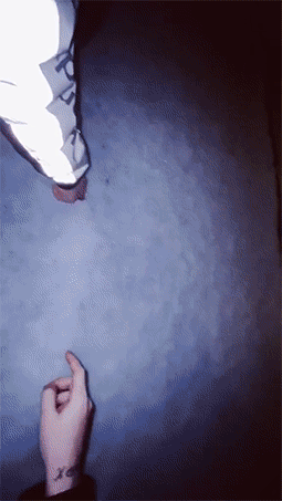 搞笑的GIF:自从姐姐毕业以来,我家红薯受尽了苦难