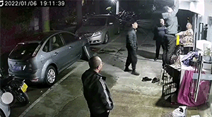 好笑的GIF动图：深圳这个新娘火了