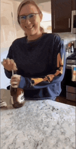 搞笑GIF：外国人作死杯具日常！