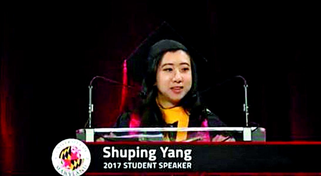 2017年5月21日,是美国马里兰大学举办毕业典礼的日子.