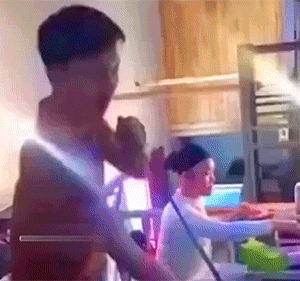 有趣GIF：他们吓哭了，我却笑哭了！