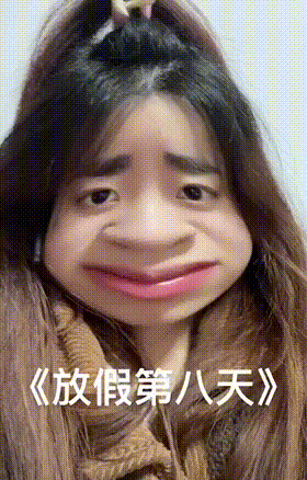 GIF动图：可怕，健身房没教练扶着，最好别练！