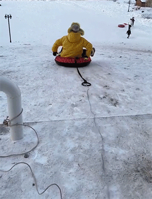 有趣的GIF：下雪的快乐，一般人体会不到！