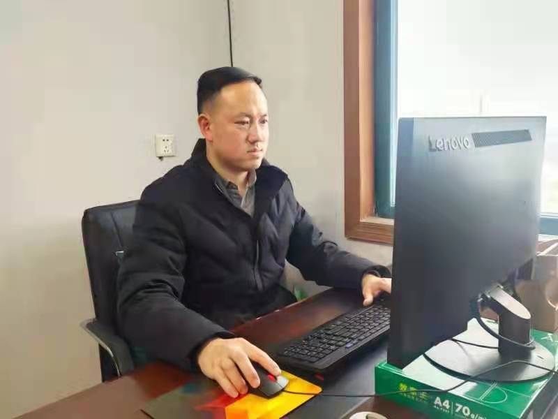 侯兵：深入“疫”线讴歌基层的通讯员