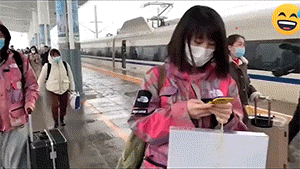 撞衫爆笑GIF大全：社死般撞衫，大写的尴尬！