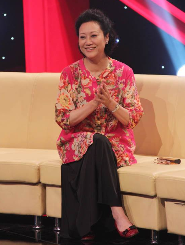 现如今,王丽云和他的丈夫车晓彤已经离婚二十一年了,她却做到了和前任