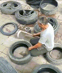 精彩动态图：一边工作一边刷剧一边打游戏，太刺激了