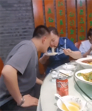 经典有味的动图:这车一上路,能惊艳到一群女司机