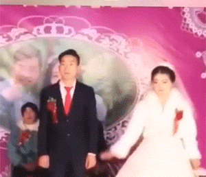 经典有味的动图:这车一上路,能惊艳到一群女司机