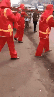 爆笑GIF：鸡哥，指定有故事