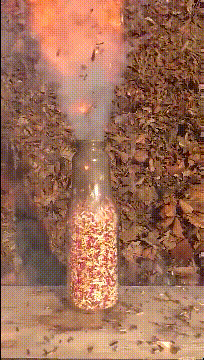 拿不出50万彩礼，女朋友被她父母强行拖走，边拖边打！