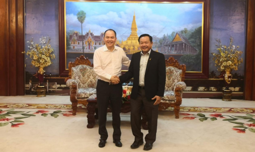 广东好车秦志威出访老挝 加强双方合作
