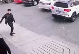 车祸现场图片GIF大全，第二个也太诡异了吧！
