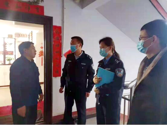 河南鹤壁市淇滨区九州路街道创新“1350”工作模式，当好法律导航员当好就业推介员