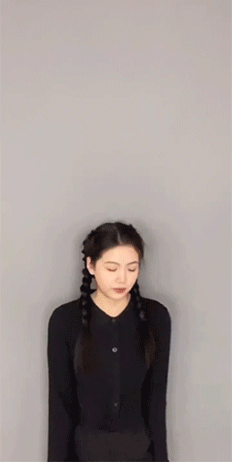 动态图18张：对飚广场舞，感觉好刺激！