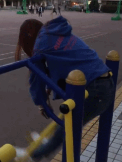 搞笑的GIF：打麻将要有仪式感！