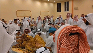 动态GIF：迪拜土豪日常生活，太土豪了！