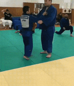 爆笑GIF：悲催瞬间集锦！