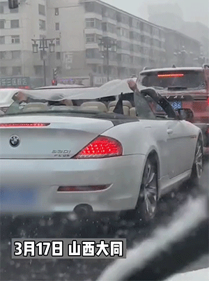 搞笑动态图：它勾引我，它竟然在勾引我！