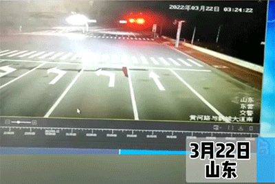 爆笑动图：不得不说，这玩意儿有点解压