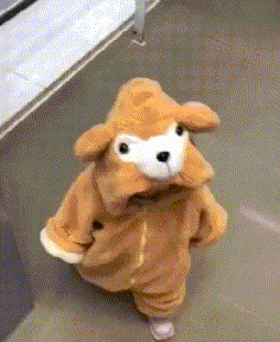 好看的GIF:汤圆当泡泡糖吹泡泡,牛!