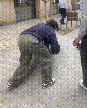 搞笑GIF图：经验值加十年！