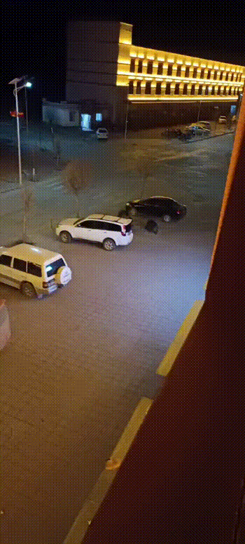 搞笑动图：这就是电视剧里面演员吃的大餐