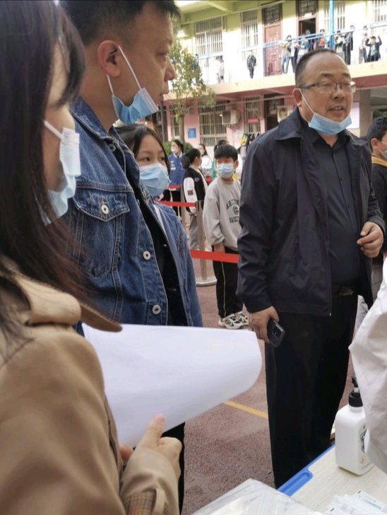 核酸检测进校园，凝心聚力筑防线——洛宁县第二实验小学核酸检测纪实