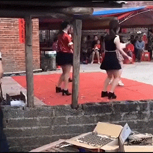 动态图：男人，真的长不大啊！