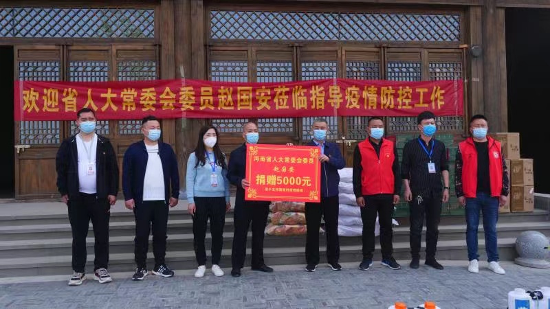 河南驻村第一书记陈波：筑牢经济社会发展和疫情防控“双防线”