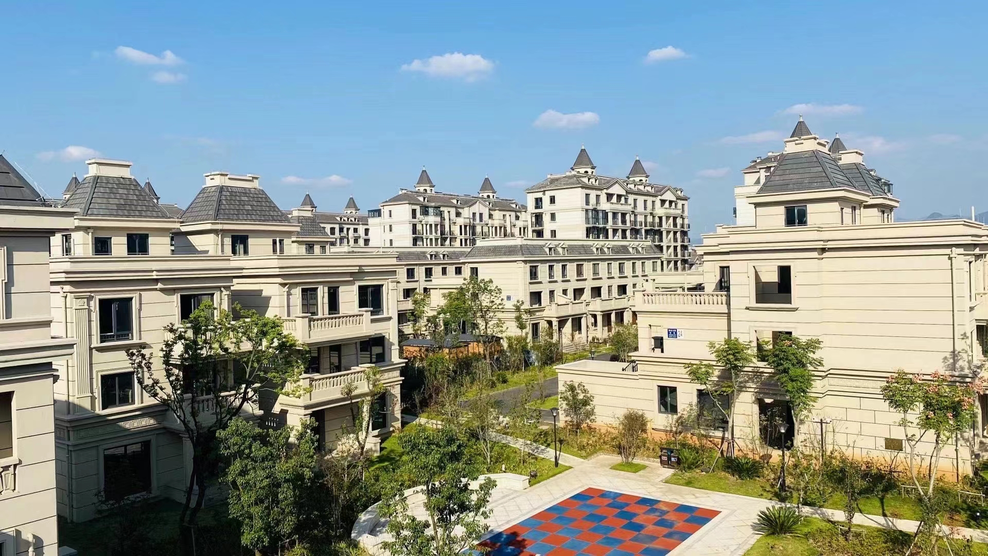 官网安吉铂金公馆售楼处电话售楼处位置房源价格售楼中心