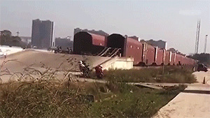 五菱神车之所以称为神车，看看这些动图你就知道了！