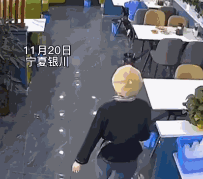 爆笑动图图片:速度有多快?