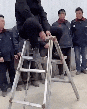 搞笑动图：怕是真的有人会用