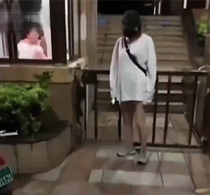 GIF大全：怨种姐妹情！