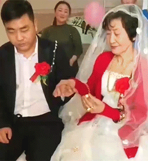 新婚之日竟然这么尴尬，日后可怎么办！