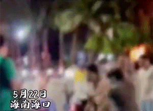 爆笑的GIF:想逃却逃不掉!哈哈哈!