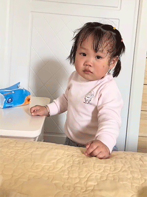 搞笑GIF：啊这……100%杀灭病毒！