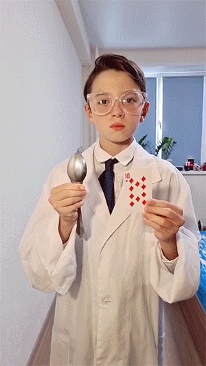 GIF集锦：搞笑的魔术揭秘！