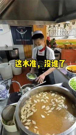 爆笑的动态图：洁身自爱，从你我做起~
