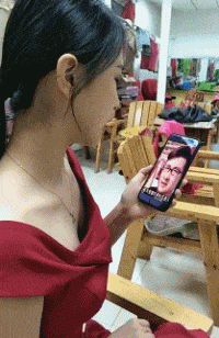 爆笑动图：你看吧，爱情还是值得相信的
