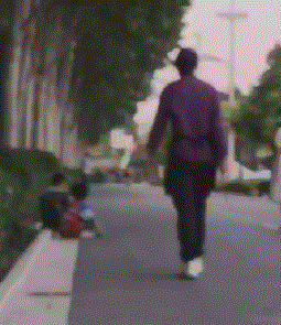 爆笑动图：你看吧，爱情还是值得相信的