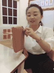 搞笑GIF：这反应能力可还行？