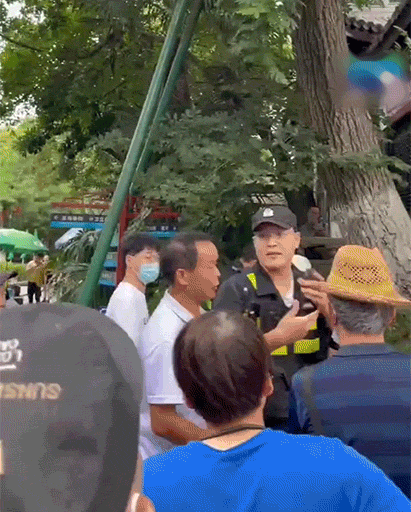 爆笑的GIF动图：这次非跟你拼个不是你断，就是我断
