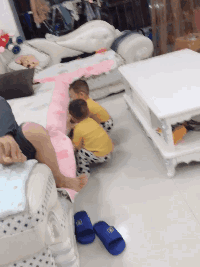 搞笑动图:倒霉的时候,努力也没用