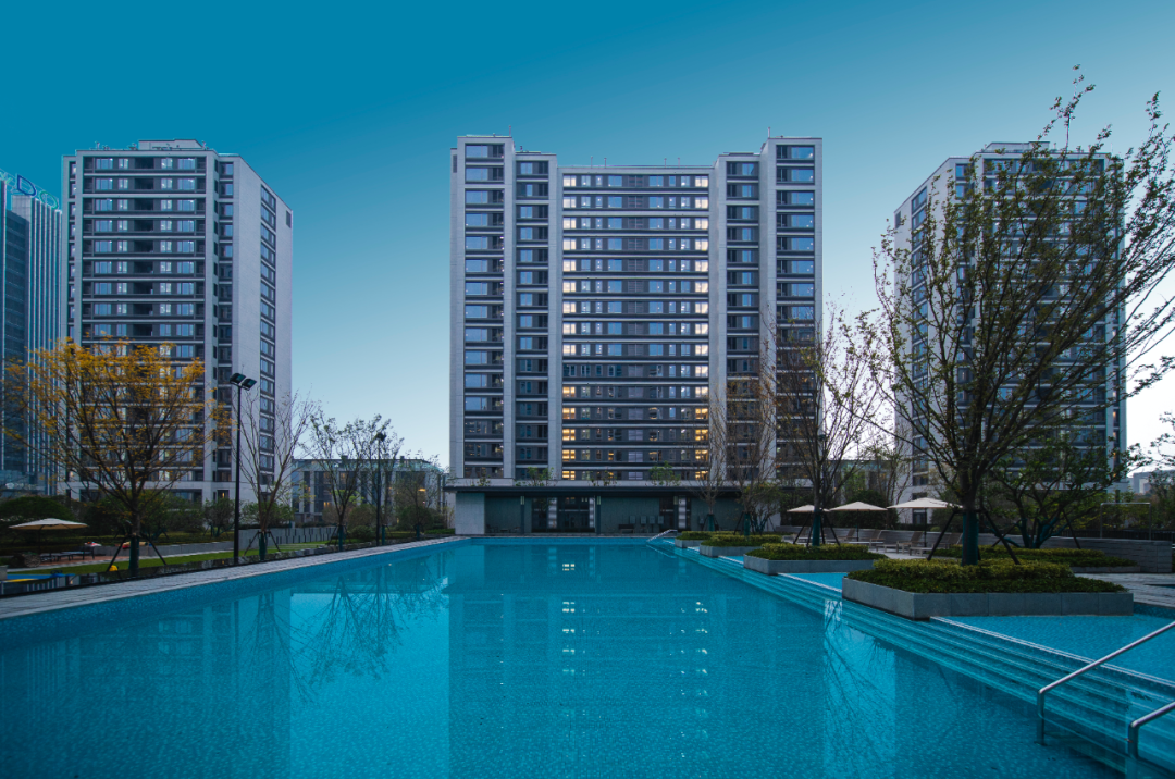 2022德清城南500万叠墅强势加推震撼来袭绿城晓月澄庐售楼处电话地址