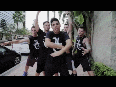 鳄鱼 - 爆笑的GIF图 她们真的好开心呀 - 第2页 搞笑GIF 图5