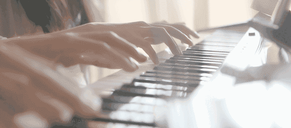 请假太多，钢琴老师真的是带不动！